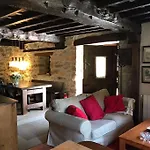 Semesterbostad Casa El Puente, Casa Tipica Totalmente Restaurada