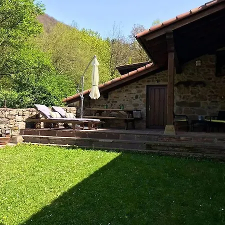 Prázdninový dům Casa El Puente, Casa Tipica Totalmente Restaurada