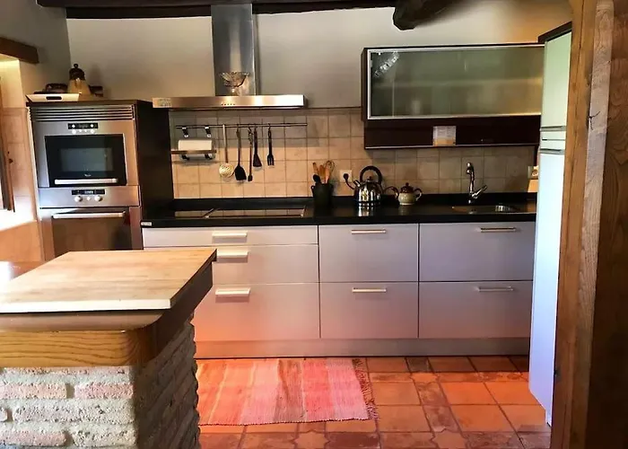 펜션 Casa El Puente, Casa Tipica Totalmente Restaurada